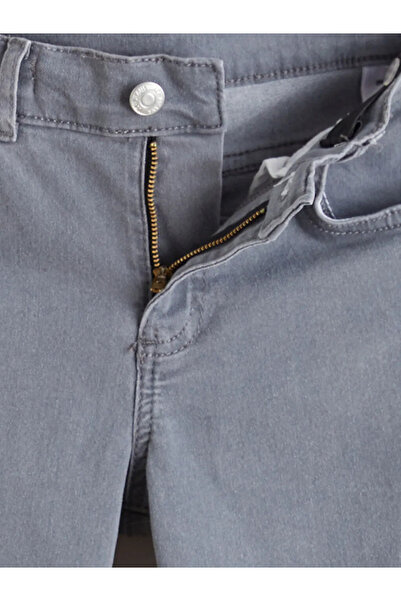 LC Waikiki Pantaloni slim pentru băieți