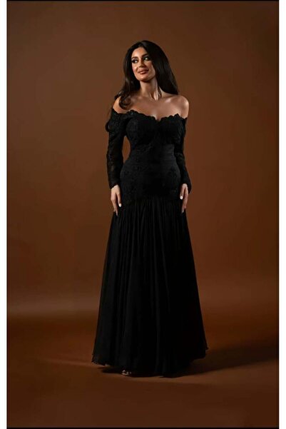 Riva Black lace dress with tulle skirt