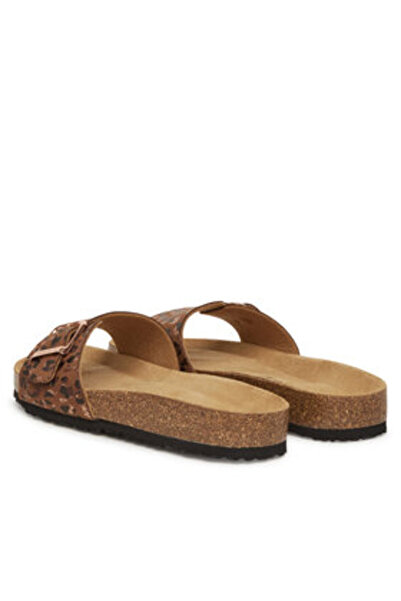 Tamaris Γυναικείες σαγιονάρες καφέ TAMARIS-1-27520-42 390 COGNAC/LEOPARD