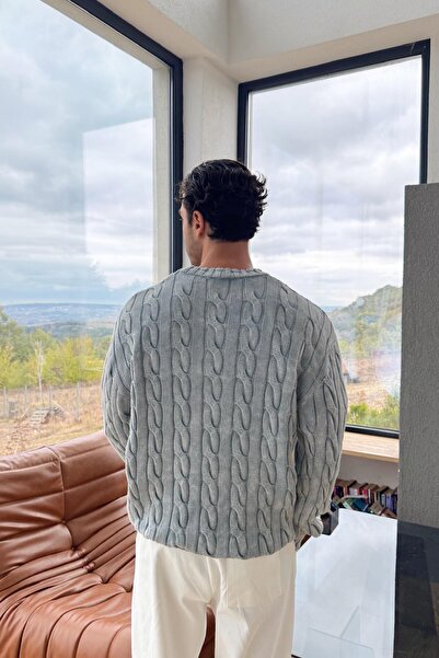 Flaw Wear Knitted Model Sweater Sweater