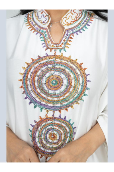 TREN Women's Statement Jalabiya Kaftan Dress - White Embroidered Long Sleeve Boho Maxi Gown