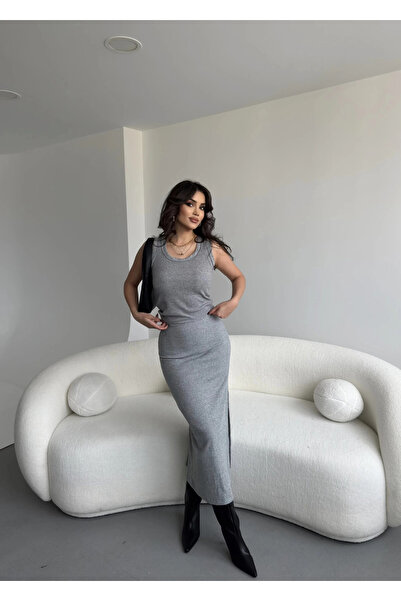 hazelin Γυναικείο Σετ Φούστα με μακρύ σκίσιμο σε γκρι πλεκτό χρώμα HZL25W-ZK1991