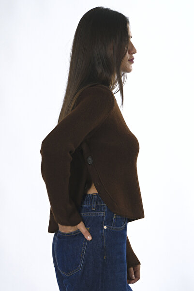 ABBRA Γυναικείο πουλόβερ με κουμπιά στη μέση