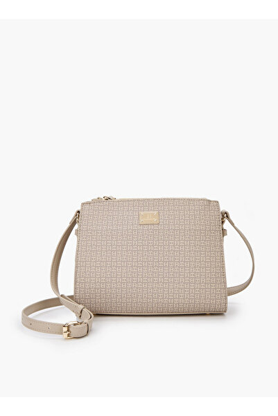 Flora Bella by Shoexpress حقيبة كروس بودي مطبوعة بأحرف أولى مع حزام قابل للتع...