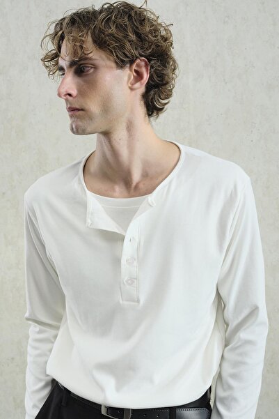 GIESTO ΛΕΥΚΟ ΜΑΚΡΥΜΑΝΙΚΟ ΜΠΛΟΥΖΑ ΜΕ ΕΝΤΟΣΙΣΤΟ ΑΘΛΗΤΙΚΟ ΕΝΤΟΣΙΣΤΟ