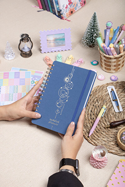 DİVAL A5 вечен седмичен планирач със спирална подвързия и платнена корица - син