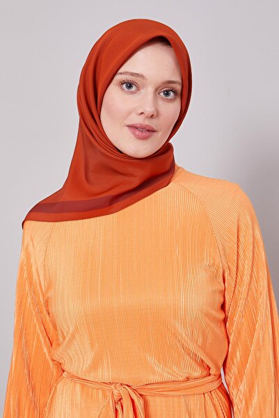 Levidor Tile Edge Stripe Aura Scarf