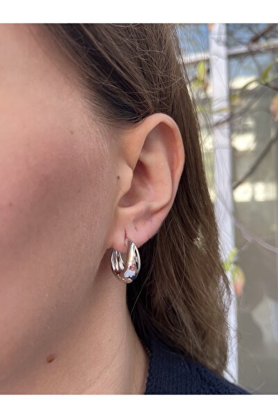 TUĞÇE TURAP 14K Çelik Gümüş Renk Oval Bombeli Halka Küpe - Kararmaz