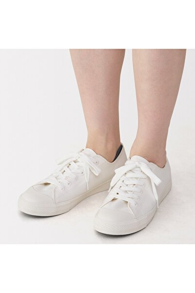 Muji Right Angle Low-rise Sneaker Socks with Heel Rip