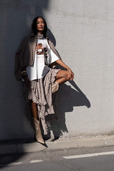 MAI STUDIOS CO. Fusta asimetrică din dantelă de nurcă Mireya