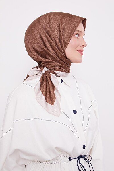 Levidor Coffee Ring Pattern Monogram Scarf