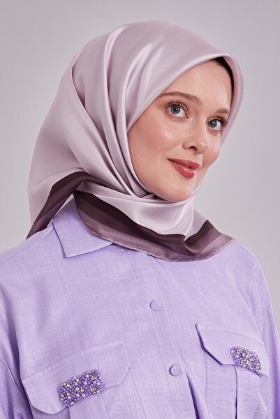 Levidor A.Lila Twill Silk Scarf with Border Edge
