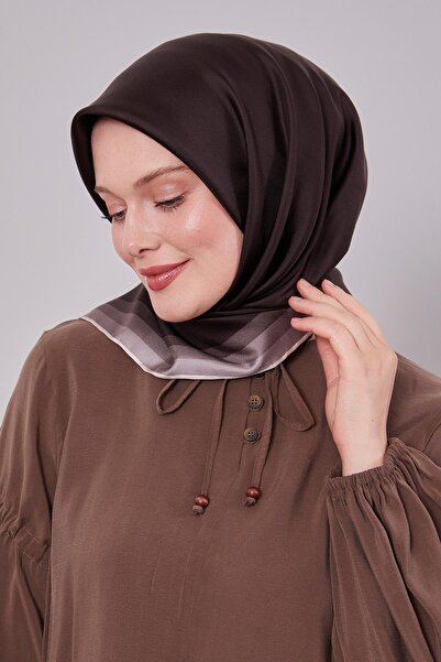 Levidor Twill Silk Scarf with Coffee Border