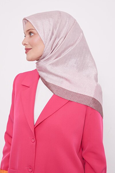 Levidor Pudra Halka Desen Monogram Eşarp