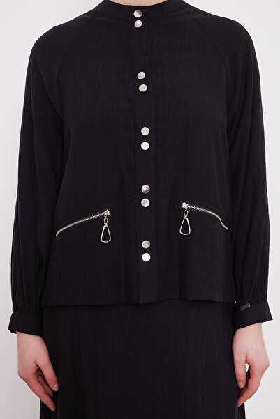 Levidor Μαύρο κοστούμι με διπλό κουμπί με λεπτομέρεια φούστας