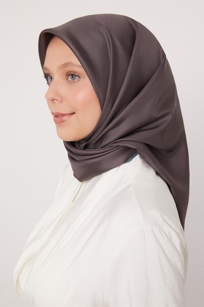 Levidor K.Zümrüt Double-Sided Twill Silk Scarf