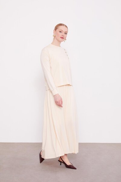 Levidor Bej Omuz Düğme Detaylı Etek Takım