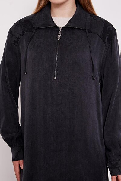 Levidor Black Zipper Closure Cupra Double Suit