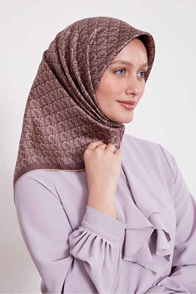 Levidor وشاح حريري بنمط الكتابة اليدوية باللون البرقوقي