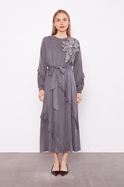 Levidor Gray Cupra Dress with Floral Detail on the Collar