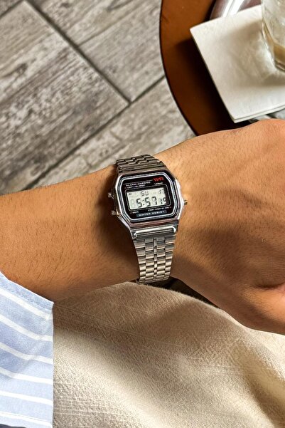 Flaw Wear Retrowatch Silver Color Wristwatch