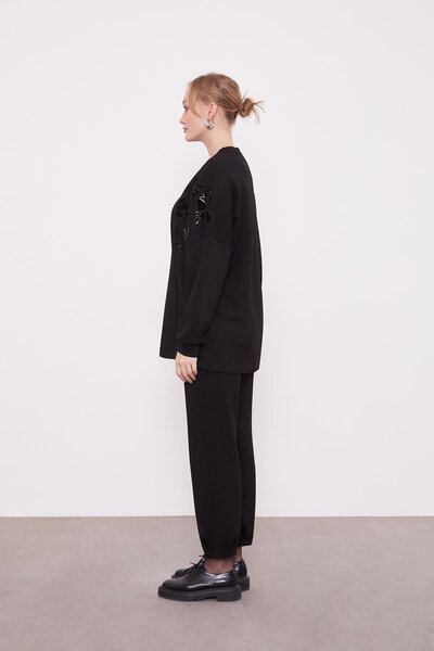 Levidor Αθλητικό κοστούμι με μαύρη παγιέτα