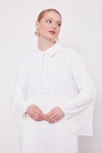 Levidor Διπλό σετ με λαβές εκρού και λεπτομέρεια παραθύρου με αλυσίδα