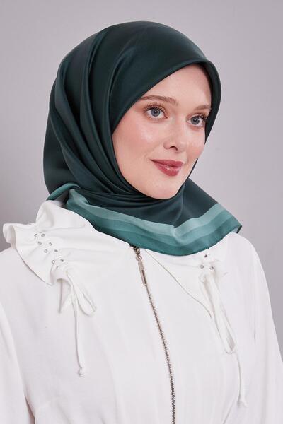 Levidor Emerald Edge Border Twill Silk Scarf