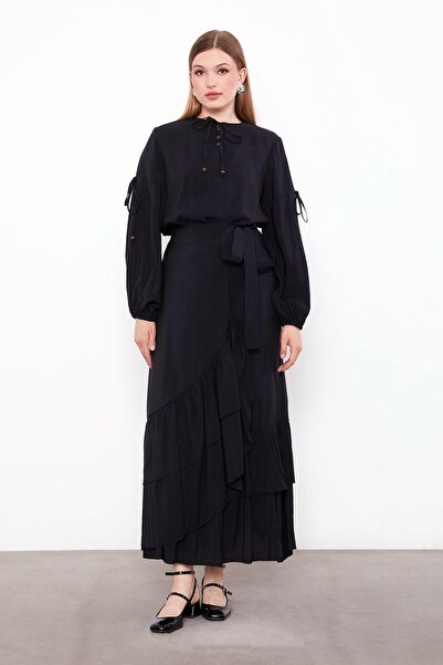 Levidor Black Side Tie Skirt Set