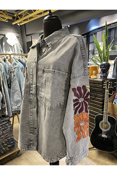 Dadali Women's Stone Embroidered Long Sleeve Cotton Denim Jacket