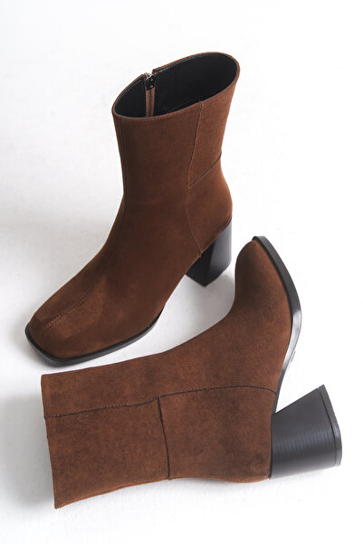 LDR Kadın Kahverengi Süet Topuklu Kare Burun Fermuarlı Bot