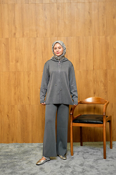 LOCCO Women's Stone Detail Knitwear Set Gray