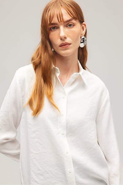 Saade Λευκό γυναικείο κλασικό πουκάμισο με μακρυμάνικο μοντάλ υφαντό πουκάμισο