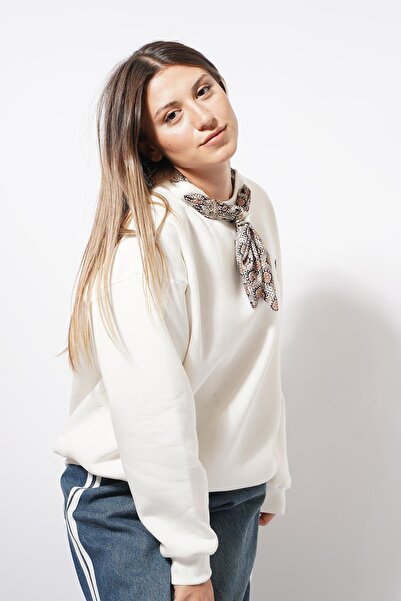 Himushe سويت بيسك وايت مع معرض سيللا