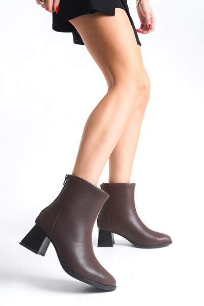 Melacomfort Kadın Acı Kahve Deri Ökçeli Kaymaz Taban Suni Sivri Burun Bot