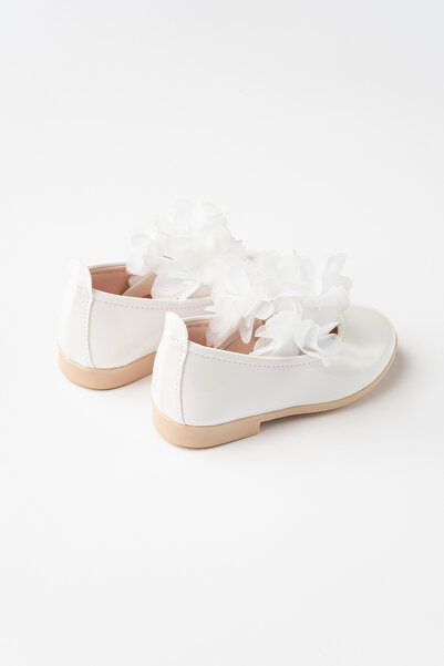 Banamio Pantofi pentru fete Adria cu detalii florale