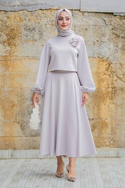 Tesettür Çarşım Yaka Çiçekli Puf Dalgıç Etekli Takım-AçıkGri