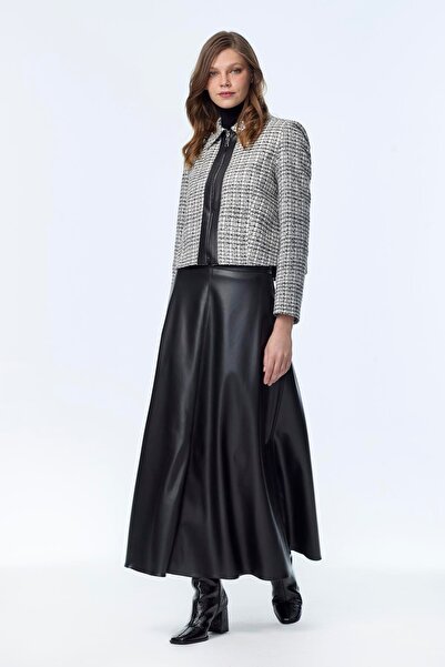 Zühre Tweed Patterned Leather Detailed Ecru/Black Double Suit Tk-1658