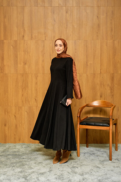 LOCCO Women's Pleated Stitch Detail Dress Black