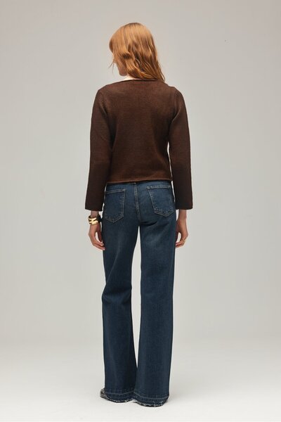 Saade Brown Women's Wooden Buttoned Long Sleeve Crew Neck Knitwear Cardigan