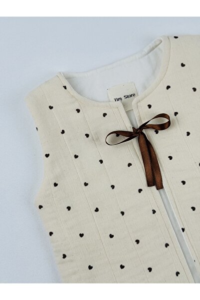 Tiny Kahverengi kalp desen müslin yelek