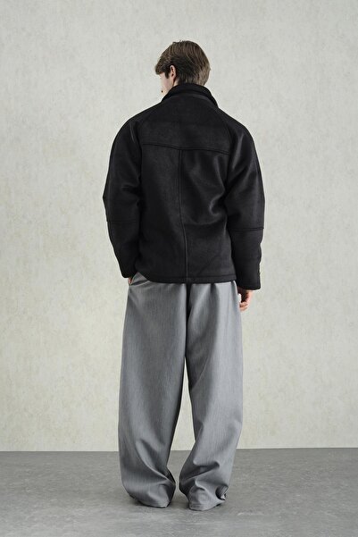 GIESTO Short Black Cashemere Coat with Gold Buttons