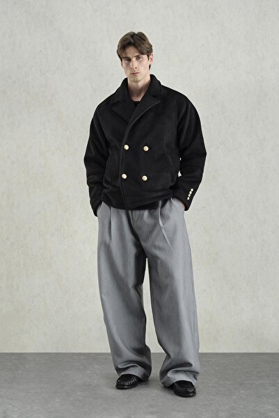 GIESTO Short Black Cashemere Coat with Gold Buttons