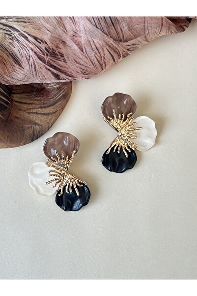 BURÇİN AKSESUAR أقراط مسمار بنية اللون على شكل زهرة