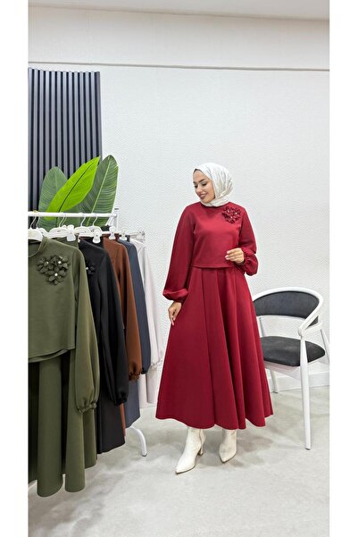 BRN IŞIK TESETTÜR Yaka Çiçekli Puf Dalgıç Etekli Takım