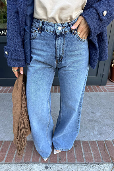 Sue Store Blugi albastru deschis cu picioare largi