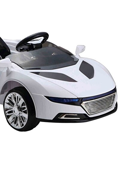 NOVOKIDS NOVOKIDS™ NKA228 Sport Racer Battery-Powered Electric Car for Children, White