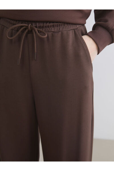 LC Waikiki Beli Lastikli Kadın Eşofman Altı