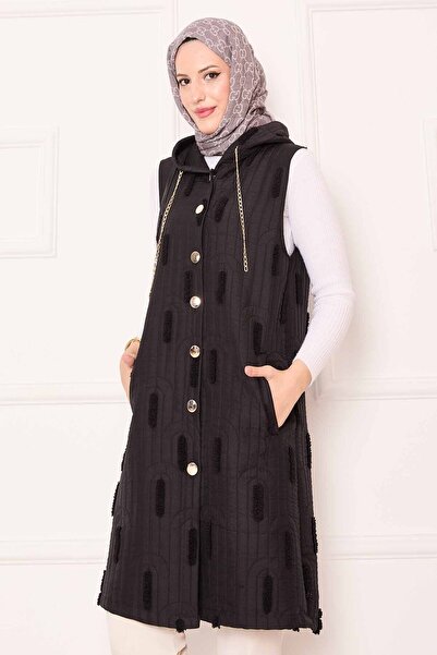 EBRUTESETTÜR Buttoned Quilted Vest with Chain Detail