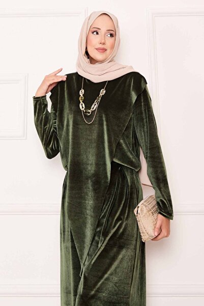 EBRUTESETTÜR Velvet Suit with Asymmetrical Detail on the Front